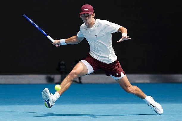 开云-目送阿卡大满贯全四强，德米纳尔第七次卡八！|1/4决赛|卢布列夫|温网|罗布雷多|萨芬_新浪体育_新浪新闻